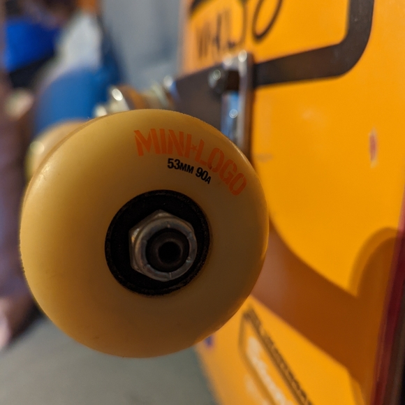 Girl Gudetama Skateboard - Picture 4 of 4